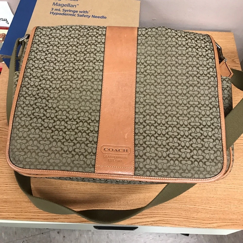 Messenger Bag